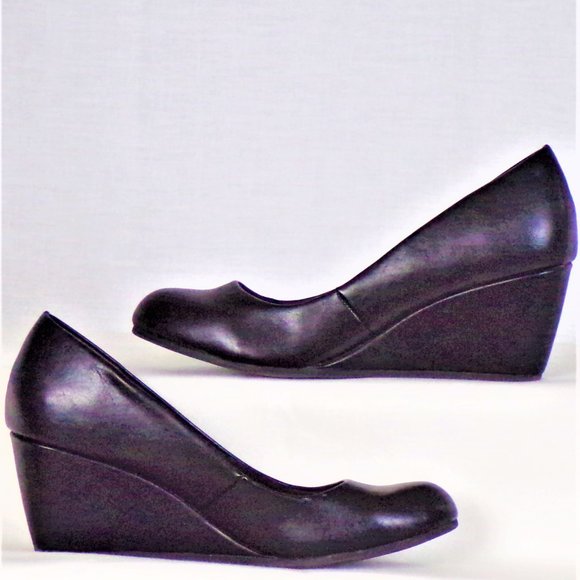 COMFORT CUSHION 6.5M black wedge-heel pumps cushioned insoles - Picture 2 of 8